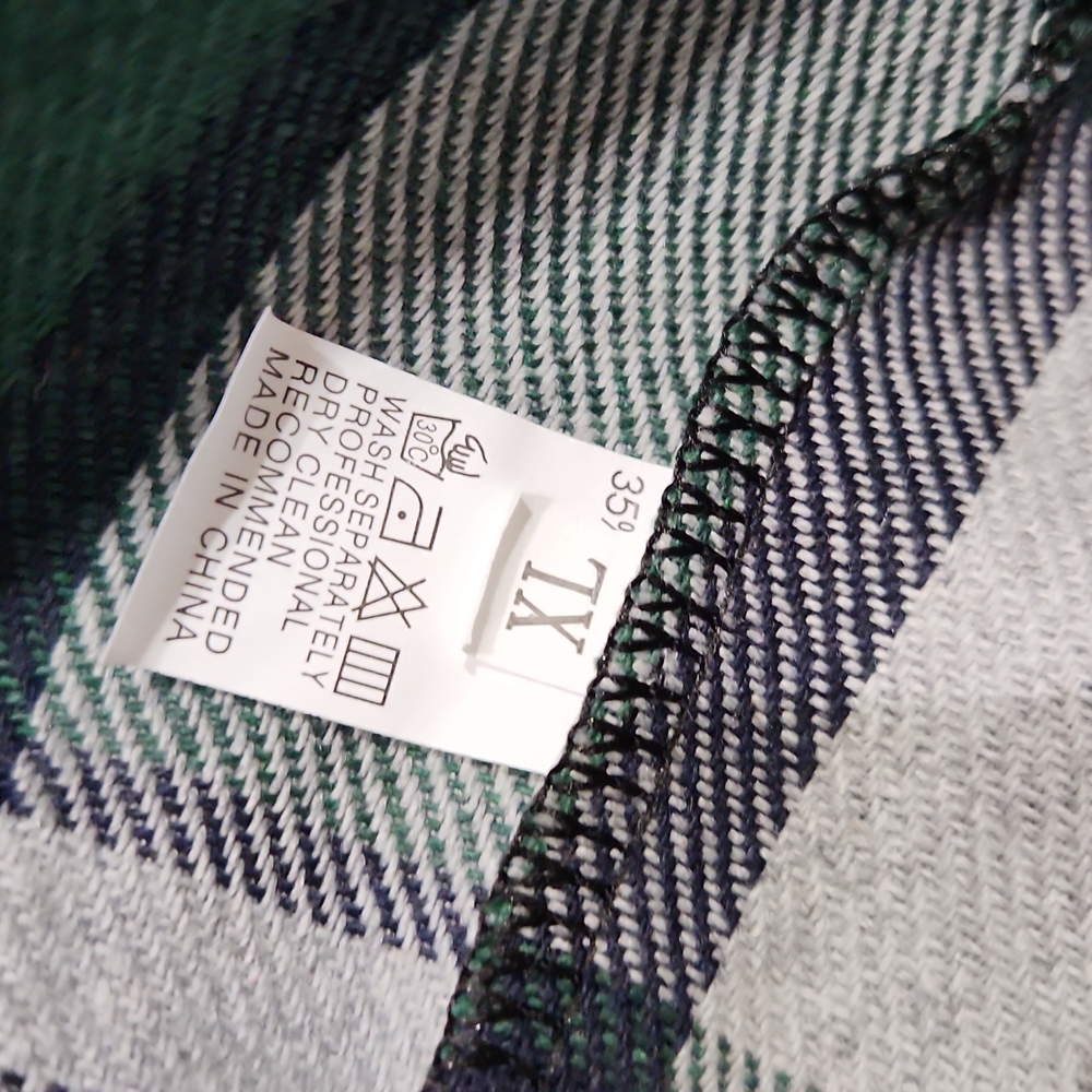 Gray/Blue/Green flannel - Picture 2 of 4